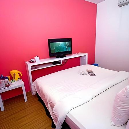 Zoom Inn Boutique Hotel - Danga Bay Johor Bahru Exterior photo