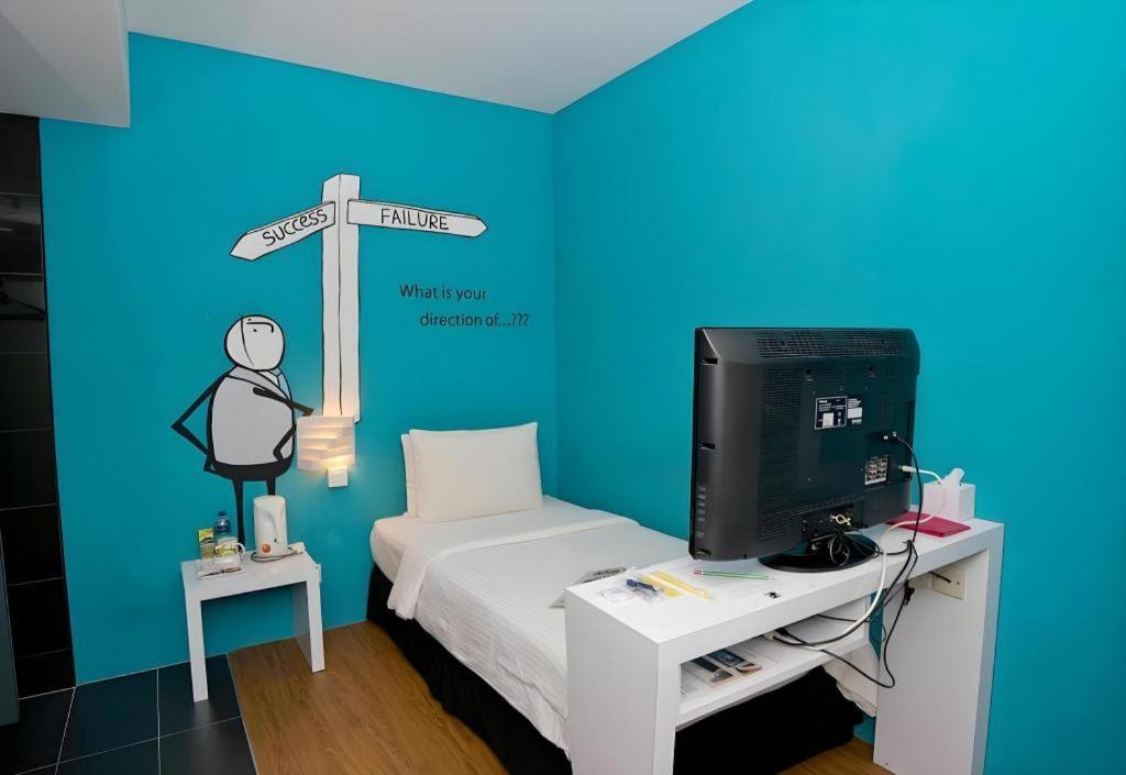 Zoom Inn Boutique Hotel - Danga Bay Johor Bahru Exterior photo
