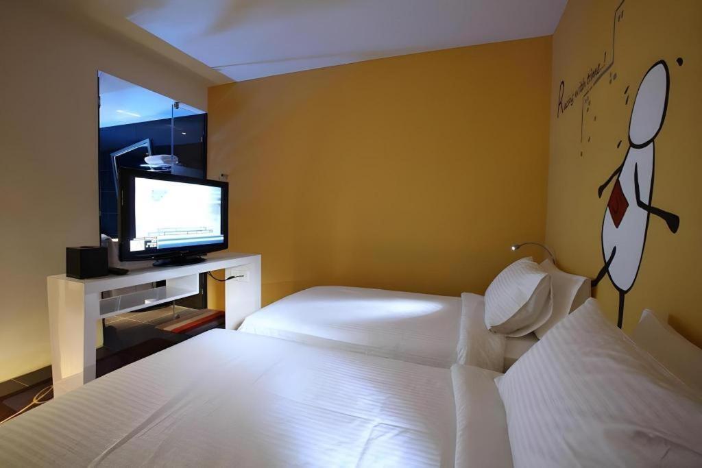 Zoom Inn Boutique Hotel - Danga Bay Johor Bahru Exterior photo