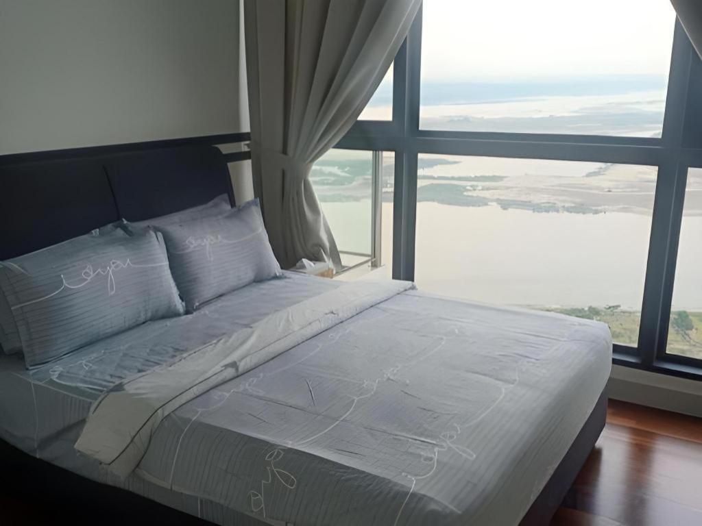 Zoom Inn Boutique Hotel - Danga Bay Johor Bahru Exterior photo