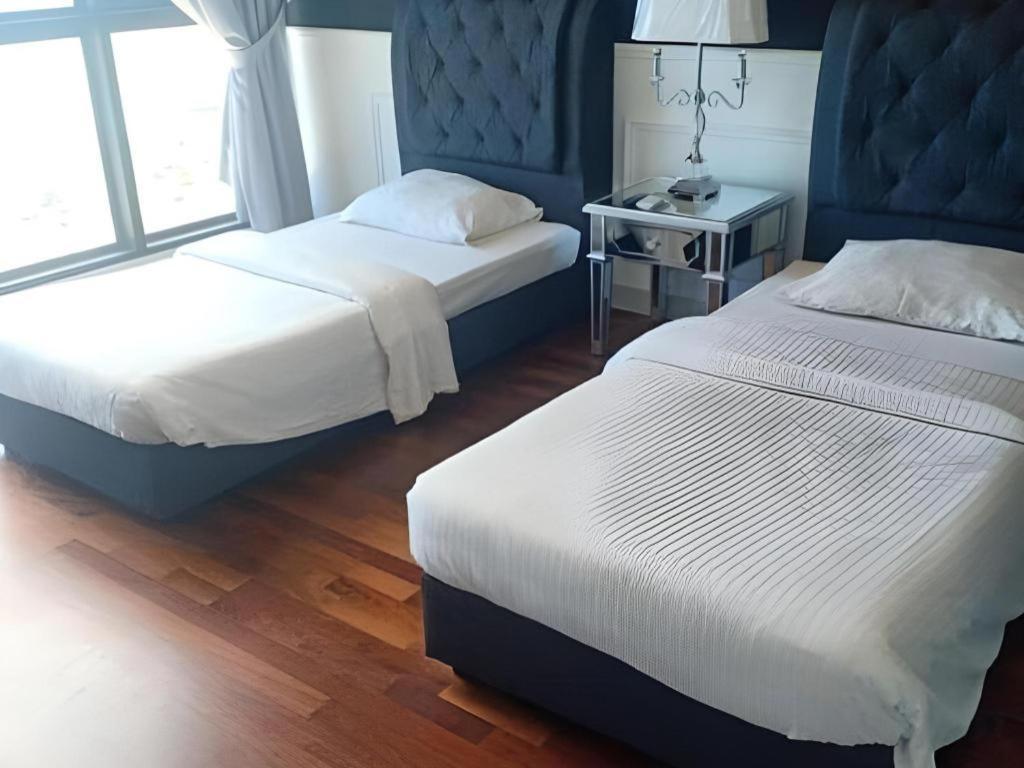 Zoom Inn Boutique Hotel - Danga Bay Johor Bahru Exterior photo