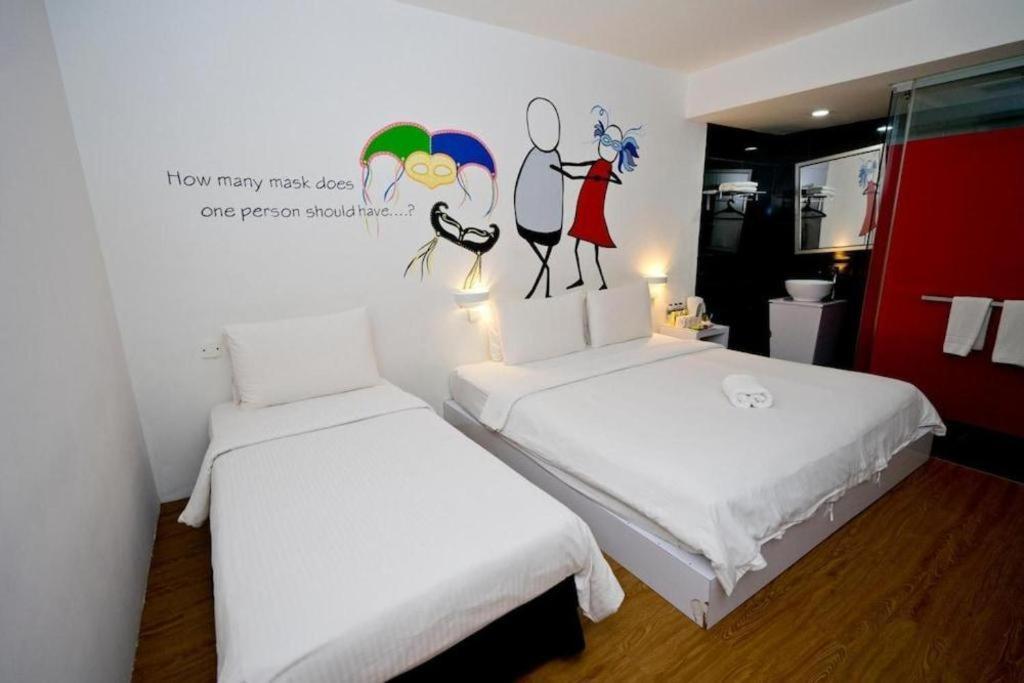 Zoom Inn Boutique Hotel - Danga Bay Johor Bahru Exterior photo