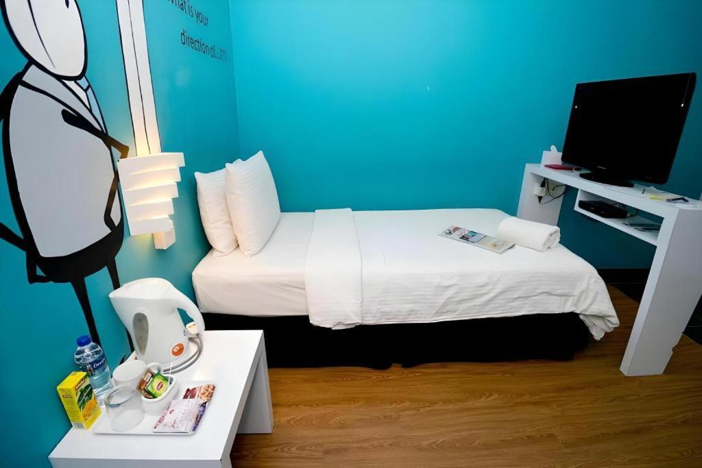 Zoom Inn Boutique Hotel - Danga Bay Johor Bahru Exterior photo