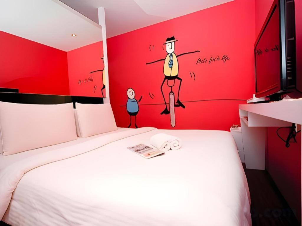 Zoom Inn Boutique Hotel - Danga Bay Johor Bahru Exterior photo