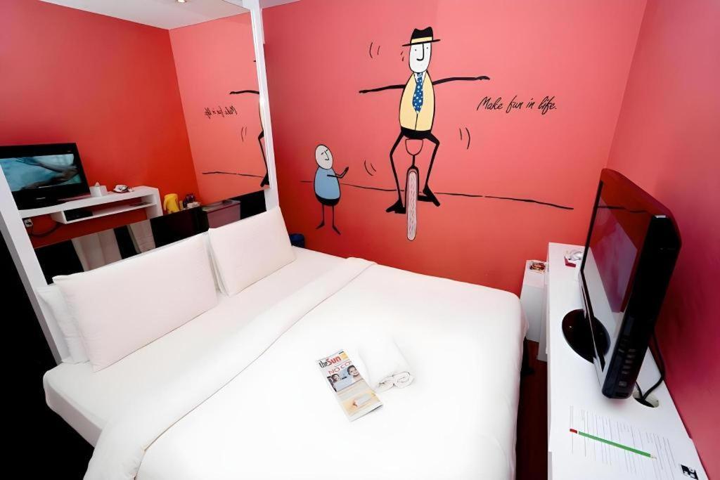 Zoom Inn Boutique Hotel - Danga Bay Johor Bahru Exterior photo