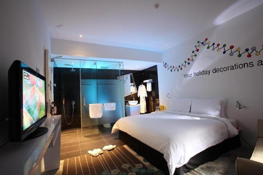 Zoom Inn Boutique Hotel - Danga Bay Johor Bahru Exterior photo